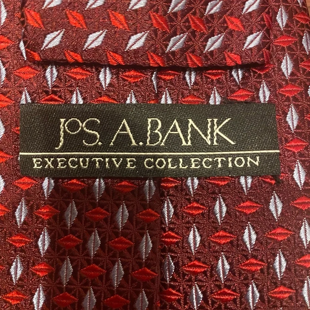 Silk tie